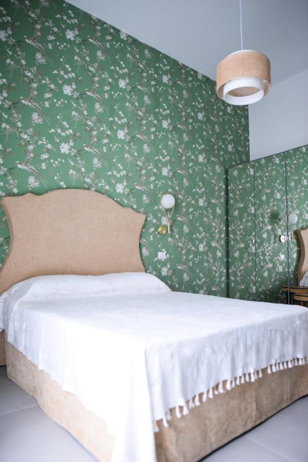 Corso Vittorio Elegant Suites Lipari Exterior photo
