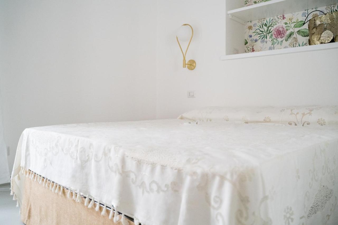 Corso Vittorio Elegant Suites Lipari Exterior photo