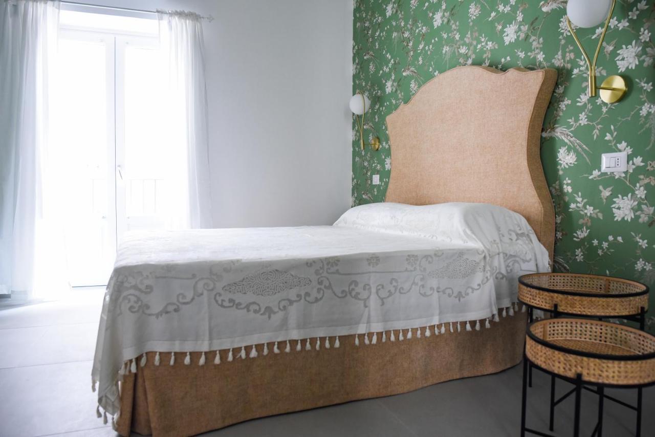 Corso Vittorio Elegant Suites Lipari Exterior photo