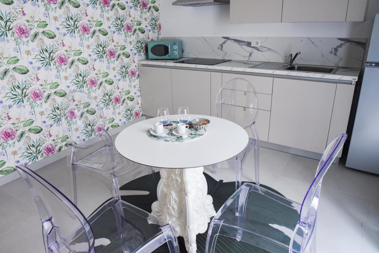 Corso Vittorio Elegant Suites Lipari Exterior photo